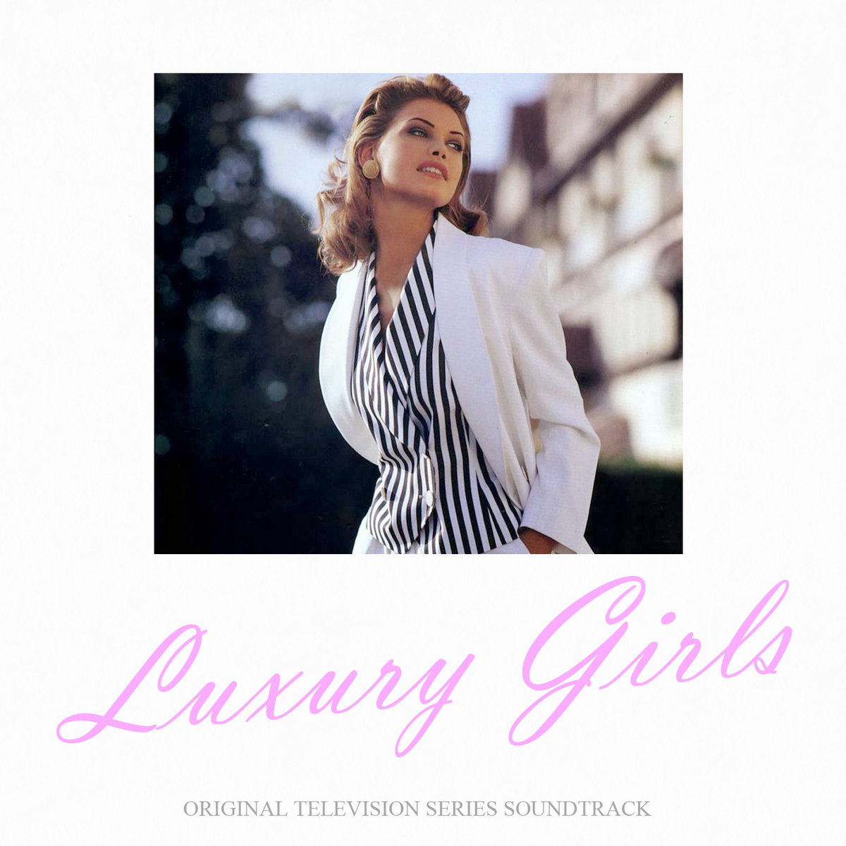 LUXURY GIRLS cover